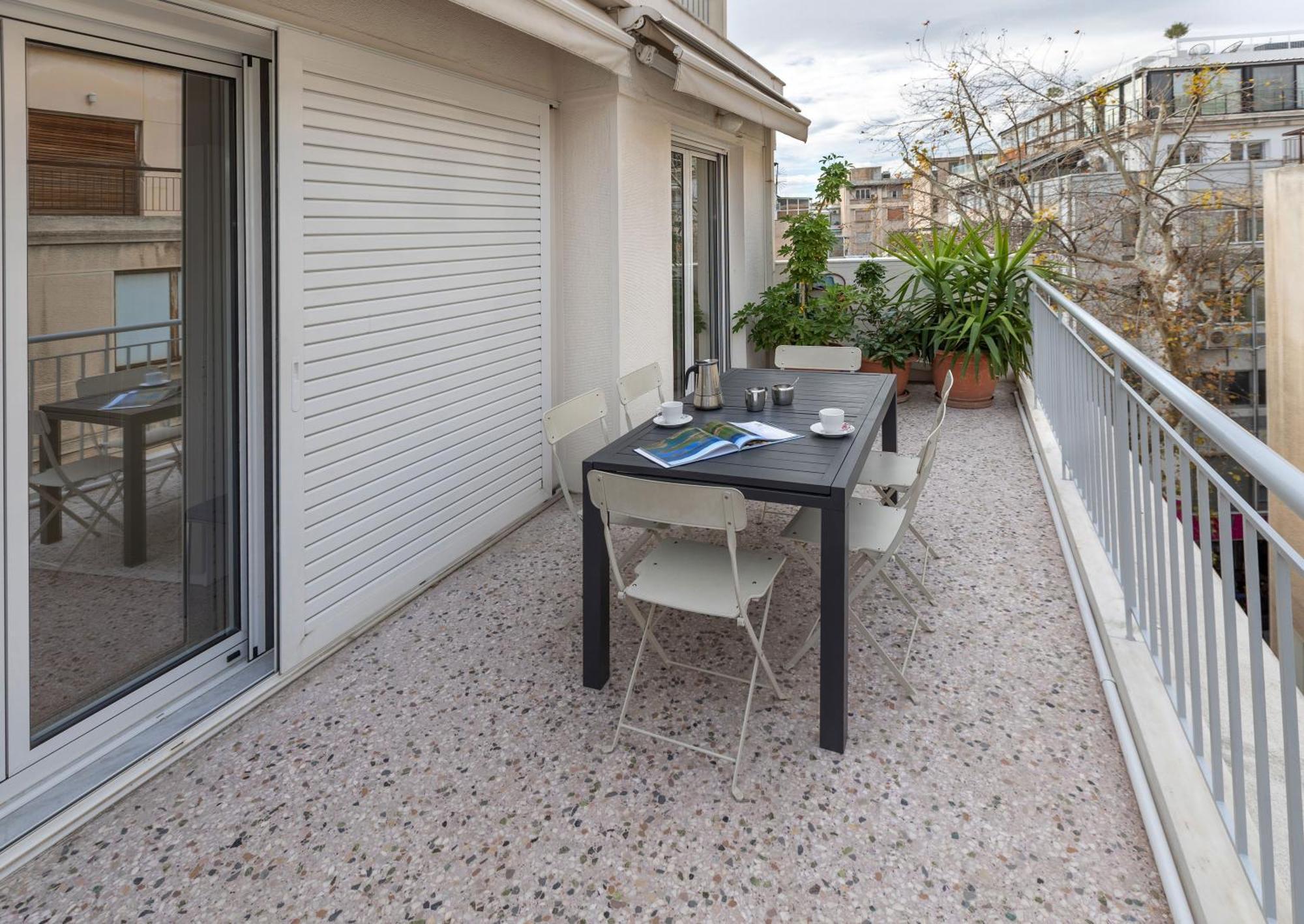 Leonidas Loft In The Heart Of By Ghh Apartament Ateny